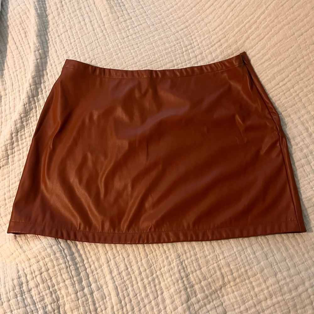 Elegant Brown faux Leather mini Skirt XXL